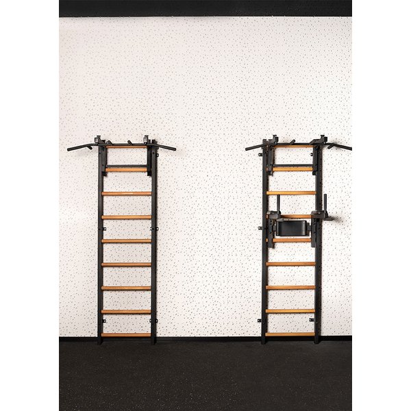 Drabinka gimnastyczna z drążkiem 731 BenchK - czarna