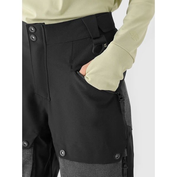 Spodnie snowboardowe damskie TFTRF701 4F - głęboka czerń