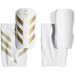 Ochraniacze piłkarskie Real Madryt X Pro Adidas