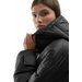 Kurtka puchowa damska 4FAW23TDJAF231 4F - głęboka czerń