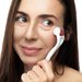 Derma roller do mezoterapii, masażu twarzy Gymtek - biały